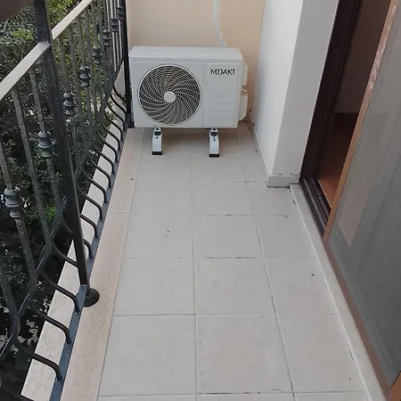 Seawalker Trible Bedroom לרנקה