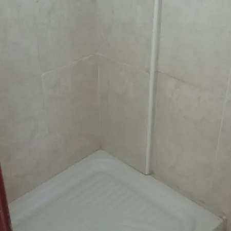 דירה Seawalker Trible Bedroom לרנקה