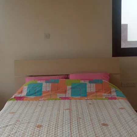 Seawalker Trible Bedroom לרנקה
